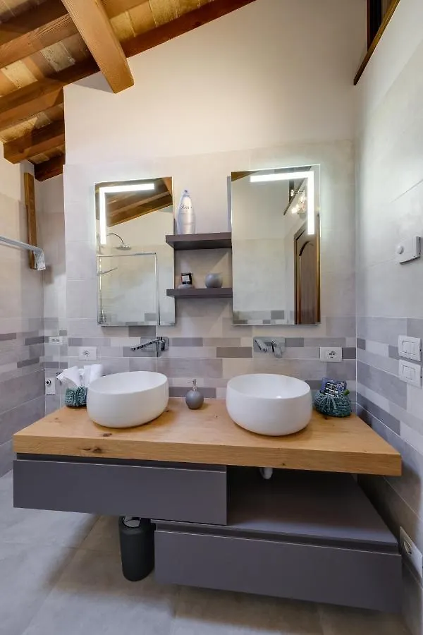 Ca' Gremal - Casa vacanze tra le colline del Garda - Calmasino di Bardolino 0*,